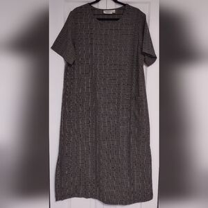 Norm Thompson XL Petite Black & Gray Plaid 2 Pocket Dress